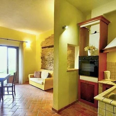 In Via Lippia Sleeps 3 With Pool Villa Collestrada