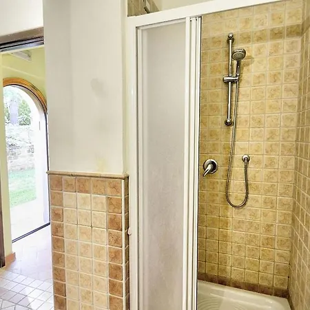 In Via Lippia Sleeps 3 With Pool
