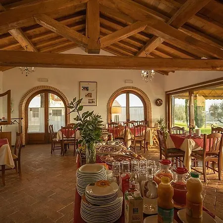 In Via Lippia Sleeps 3 With Pool
